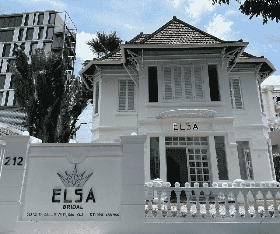 loa cho showroom vay cuoi elsa bridal